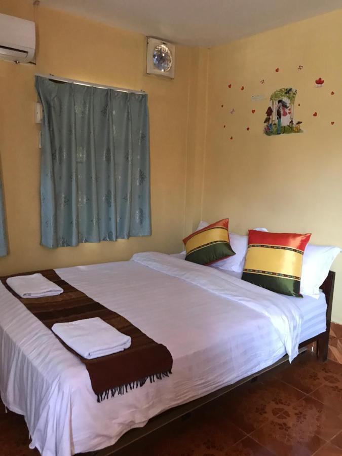 Little Freedom Friendlys Place Luang Prabang Phòng bức ảnh